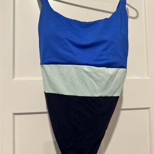 Athelta women’s large Colorblock One-Piece Swimsuit - Blue, Light Mint & Navy